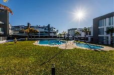 Apartamento en Caleta de velez - A&N Mediterranean Terrace Retreat –...
