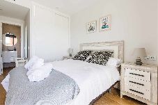 Apartamento en Torre del Mar - A&N Sea View Comfort Suite with Pool & Parking – T