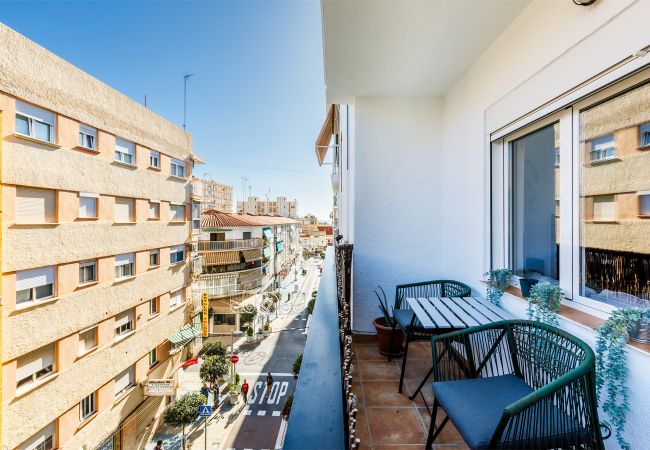 Apartamento en Torre del Mar - A&N Downtown Beach Walk Family Apartment – Torre d