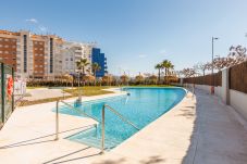 Apartamento en Torre del Mar - A&N Ocean View Family Apartment with Pool & Parkin