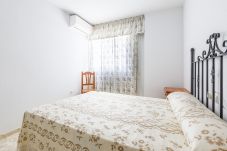 Apartamento en Torre del Mar - A&N Spacious Terrace Family Apartment Downtown – T