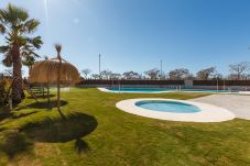 Apartamento en Torre del Mar - A&N Sunset Sea View Apartment with Pool & Parking