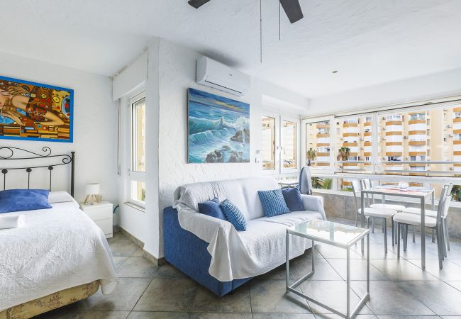 Estudio en Algarrobo Costa - A&N Beachfront apartment with a tenis court 