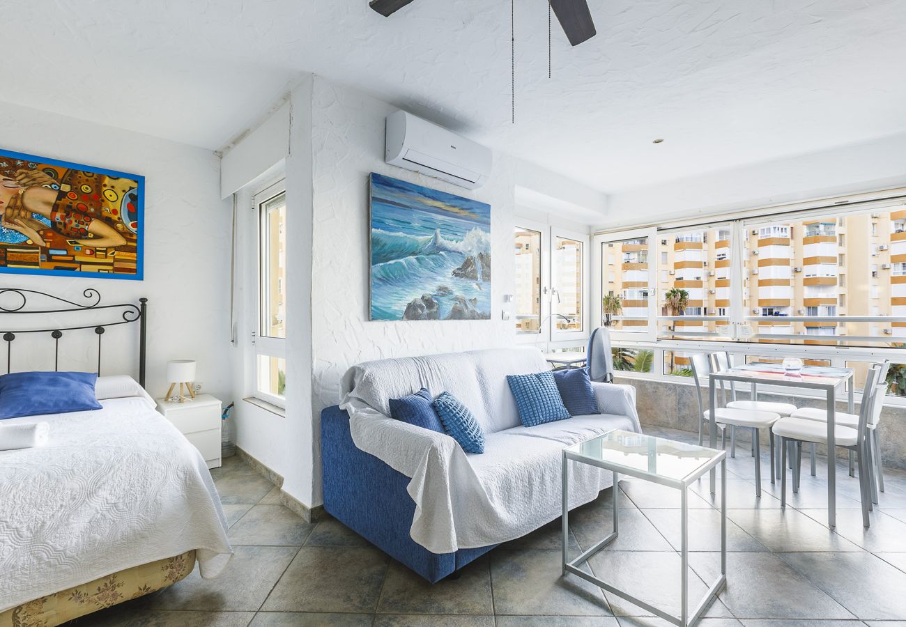 Estudio en Algarrobo Costa - A&N Beachfront apartment with a tenis court 