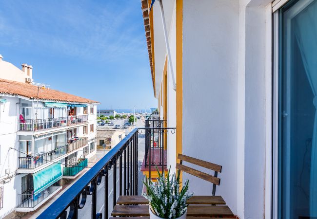 Apartment in Caleta de velez - A&N Caleta Marina View Apartment – 2BR Near Beach