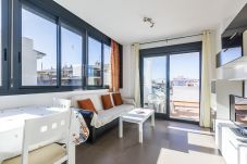 Apartment in Torre del Mar - A&N Sunlit Penthouse Steps from the Beach – Torre