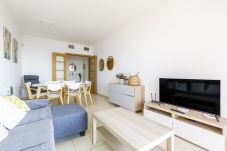 Lägenhet i Torre del Mar - A&N Sea View Family Apartment with Pool & Parking