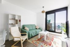 Lägenhet i Torre del Mar - A&N Sunset Sea View Apartment with Pool & Parking