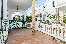 Doppelhaushälfte in Algarrobo Costa - A&N Beachfront Family House with Pool & Solarium –