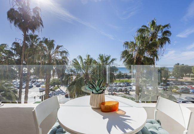 Ferienwohnung in Torre del Mar - A&N Central Beach Walk Apartment with Terrace – To